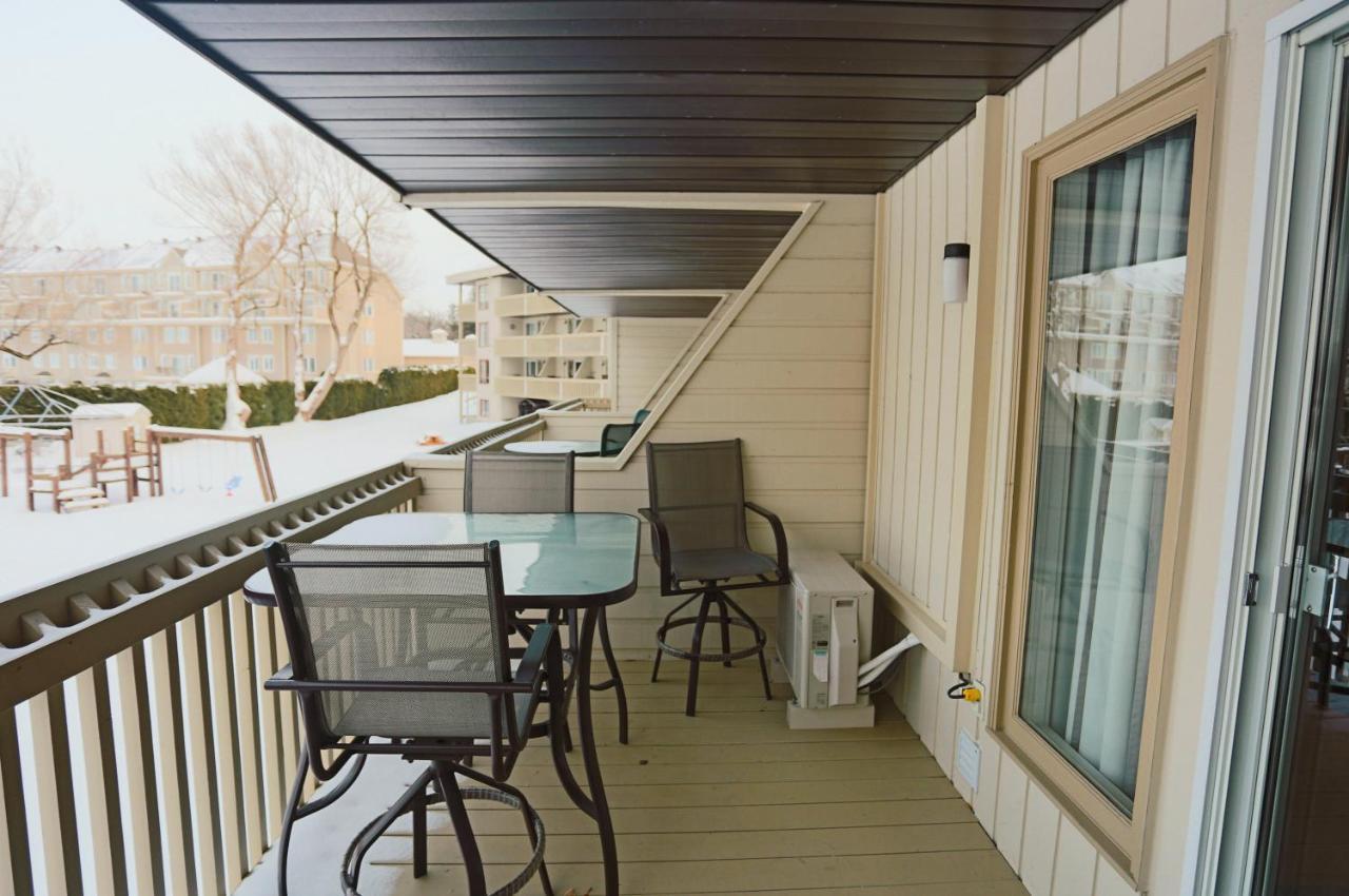 Magog Waterfront Condo Buitenkant foto